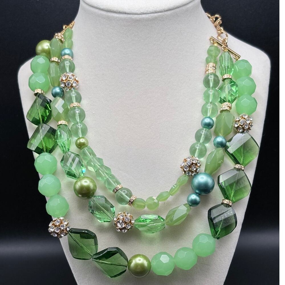 Kate Spade NWT Green Beaded Three-Strand Necklace with Gold-Tone Chain